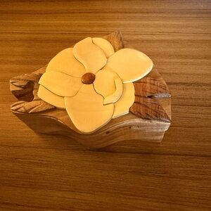 Dogwood Handcrafted Flower - Secret Wooden Puzzle Box Stash Box New